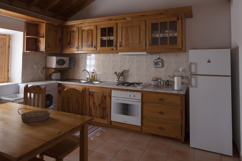 Casa Do Ze - Al Guest House Manadas Екстериор снимка